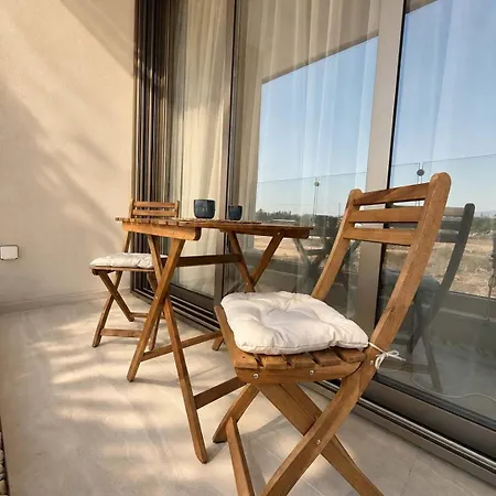 Avalon Gardens B101 - Designer * פאפוס